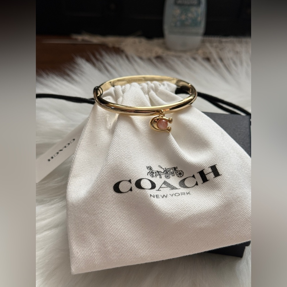 NEW‼️ Coach charm gold hinge bangle bracelet